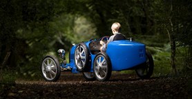 (FOTO) Bugatti vinde o mașină electrică pentru copii care costă cât o Tesla Model 3